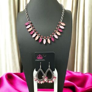 Paparazzi Pink and Silver Leaf Necklace Set